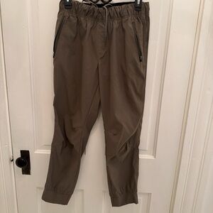 Eddie Bauer Womens Olive Green Pull On Tapered Activewear Jogger Pants Sz 12